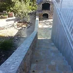 In Dvornica Mit Gepflegtem Garten By Interhome Ražanj