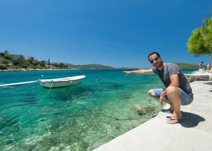 Apartment In Dvornica Mit Gepflegtem Garten By Interhome Ražanj